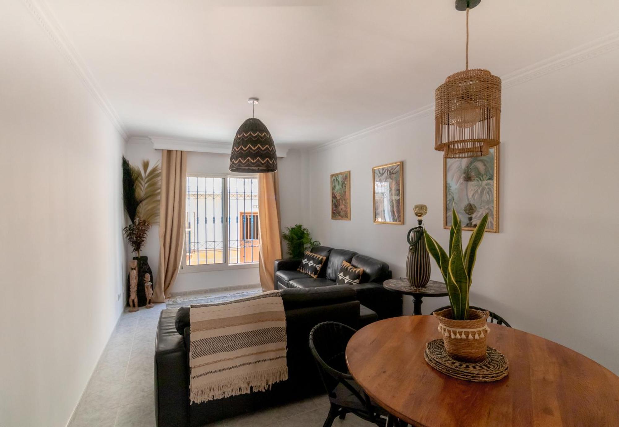 Las Flores Apartments ネルハ エクステリア 写真
