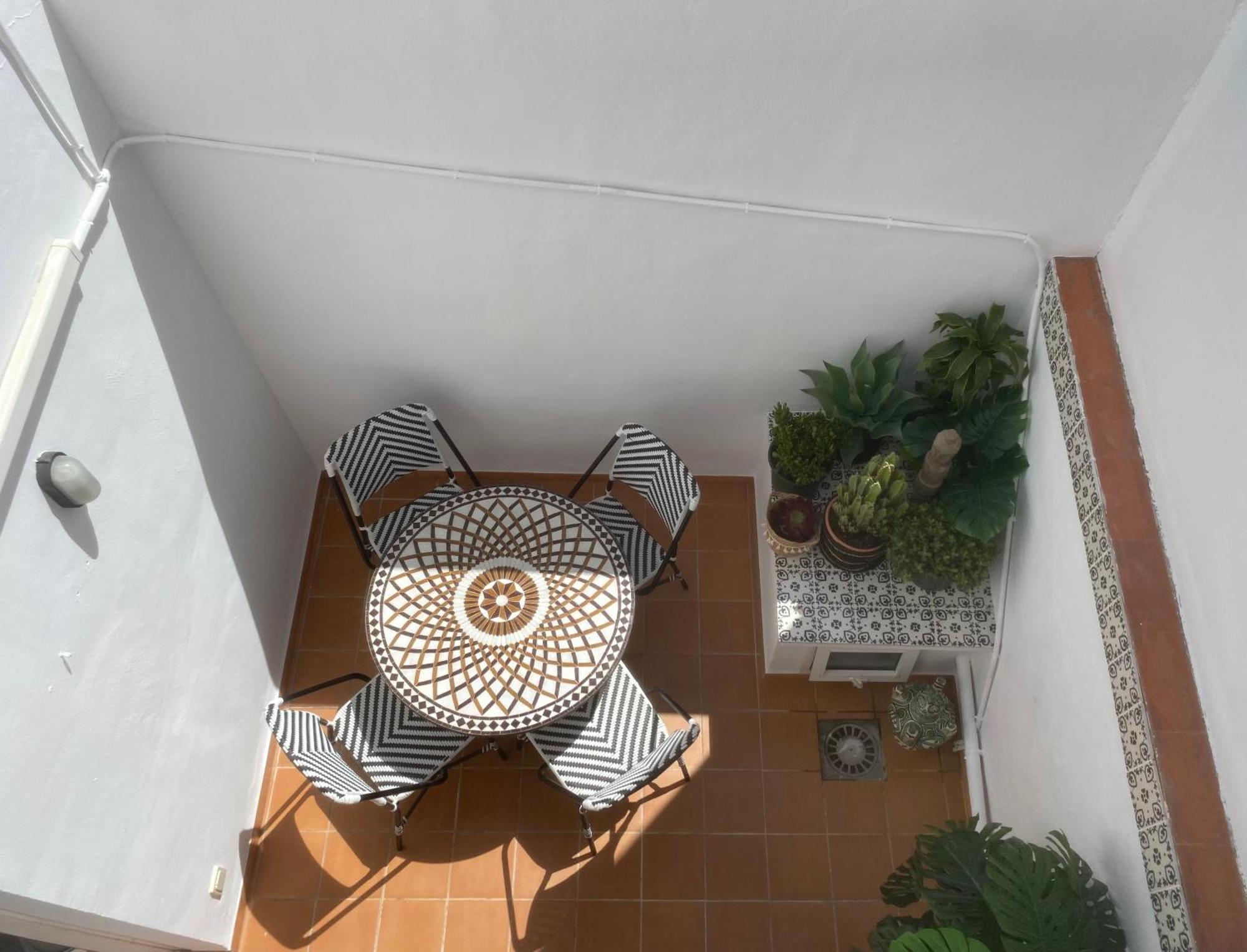 Las Flores Apartments ネルハ エクステリア 写真